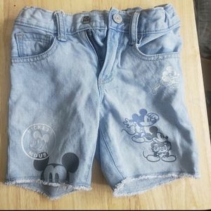 4t Mickey Mouse GAP Shorts